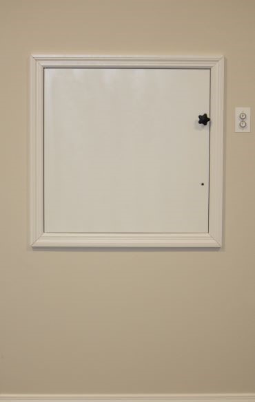 Mounted Standard Dumbwaiter